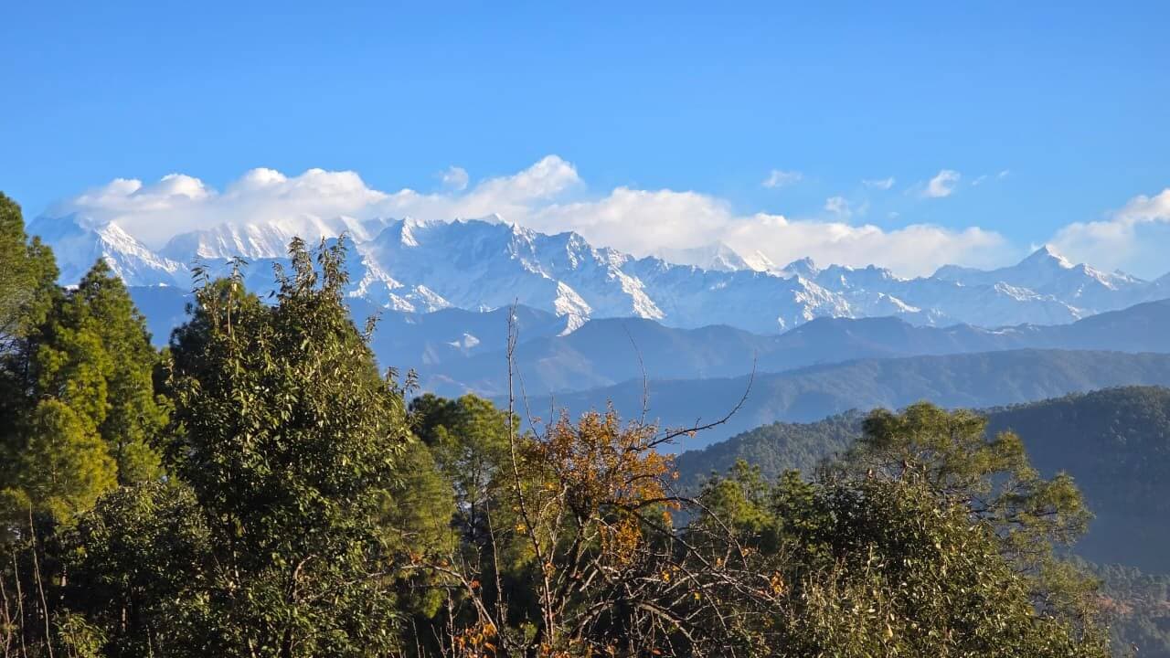Himalayan mountains from Kausani